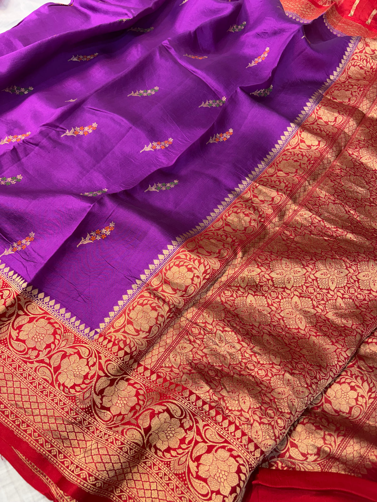 Pure handwoven raw mango saree purple with red colour