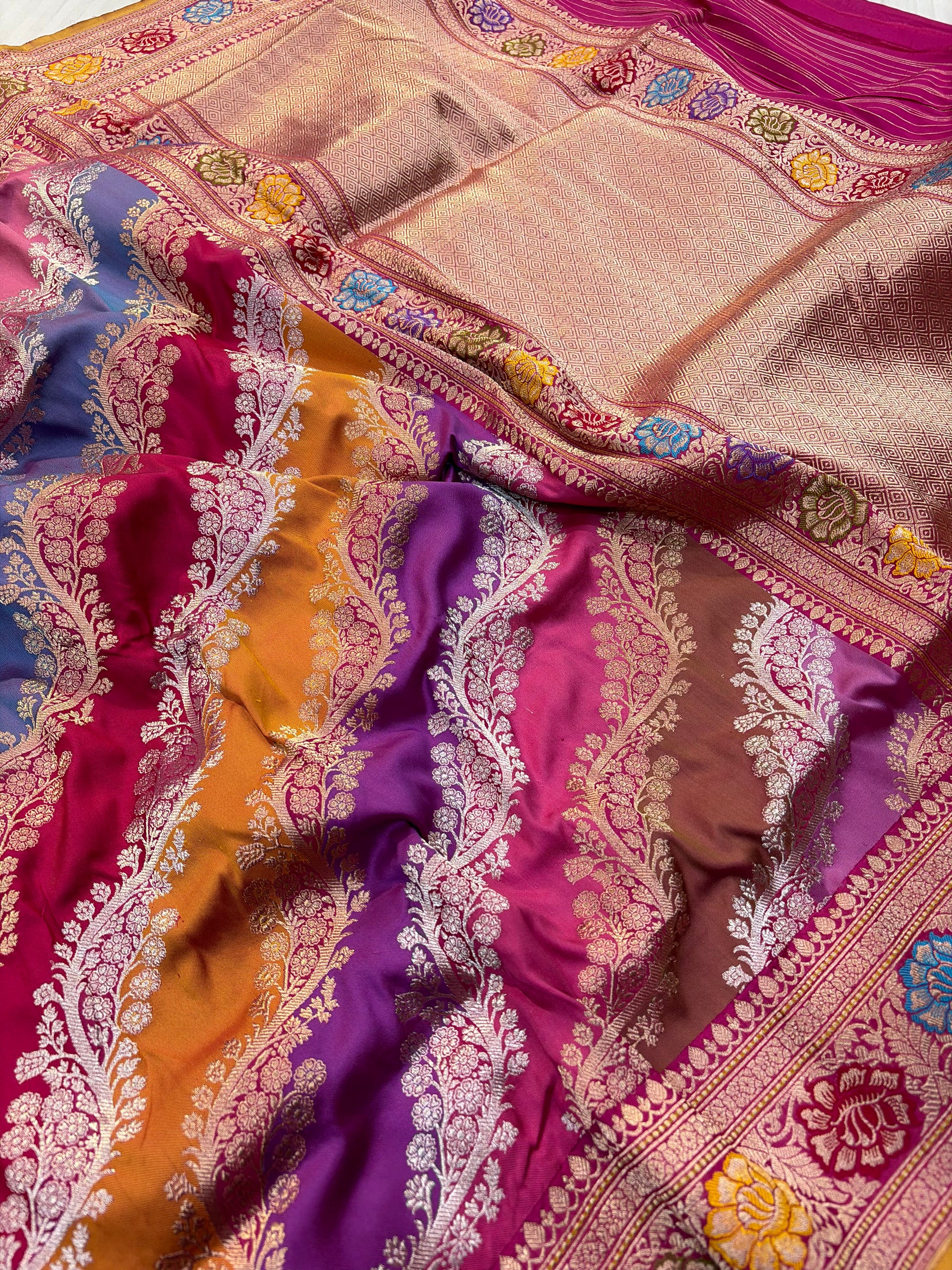 Beautiful Premium pure Rangkat katan silk saree