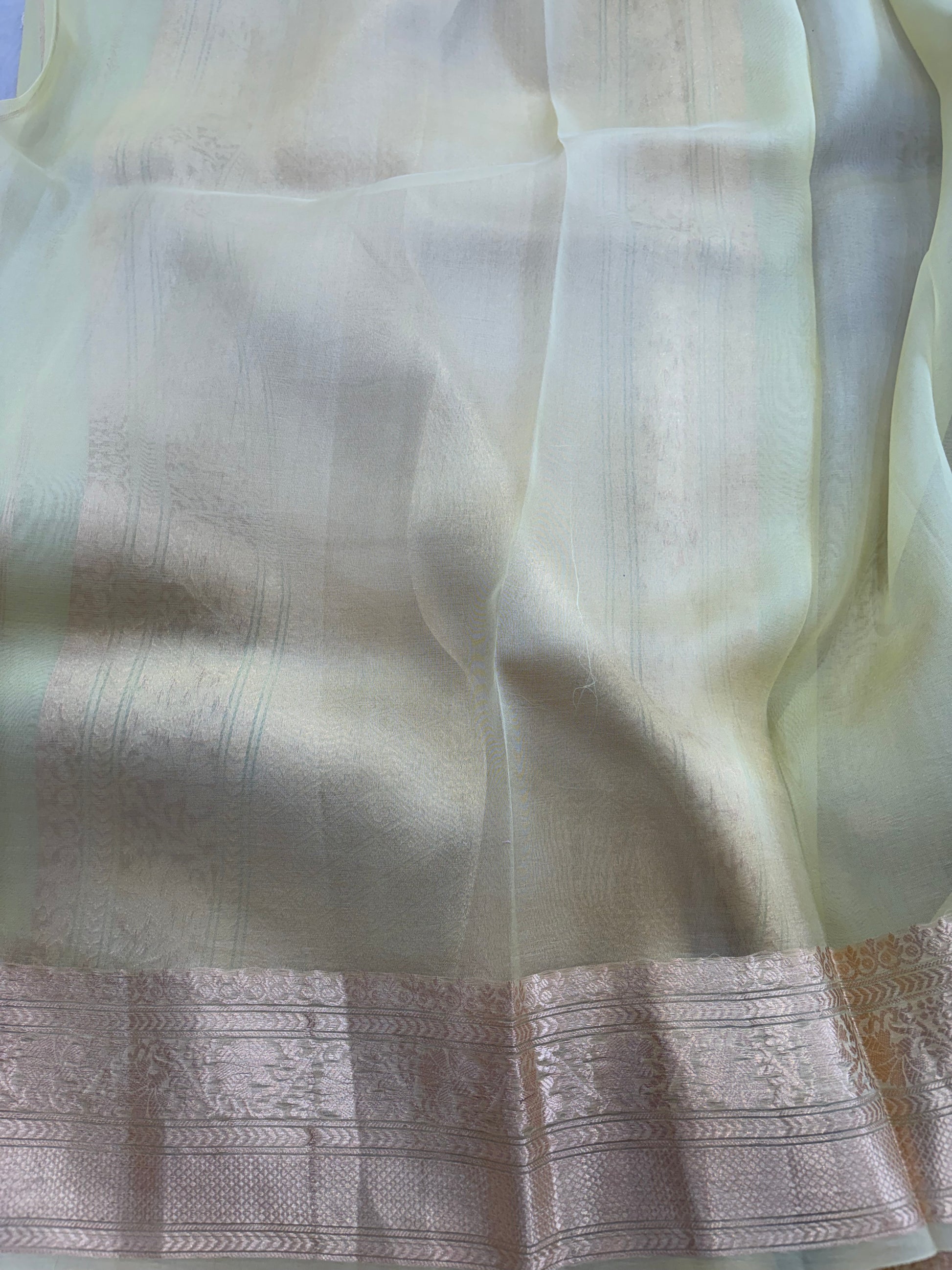 Pure handloom organza silk saree in pastel colour