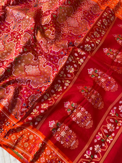 Beautiful pure premium kora jamdani saree