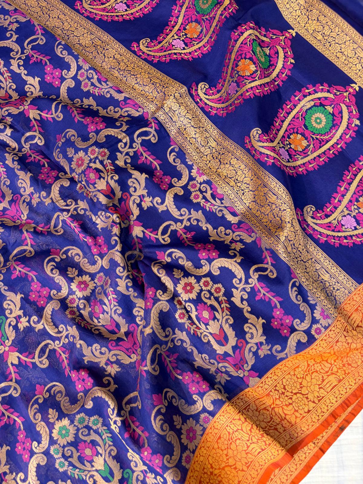 Beautiful pure premium kora jamdani saree