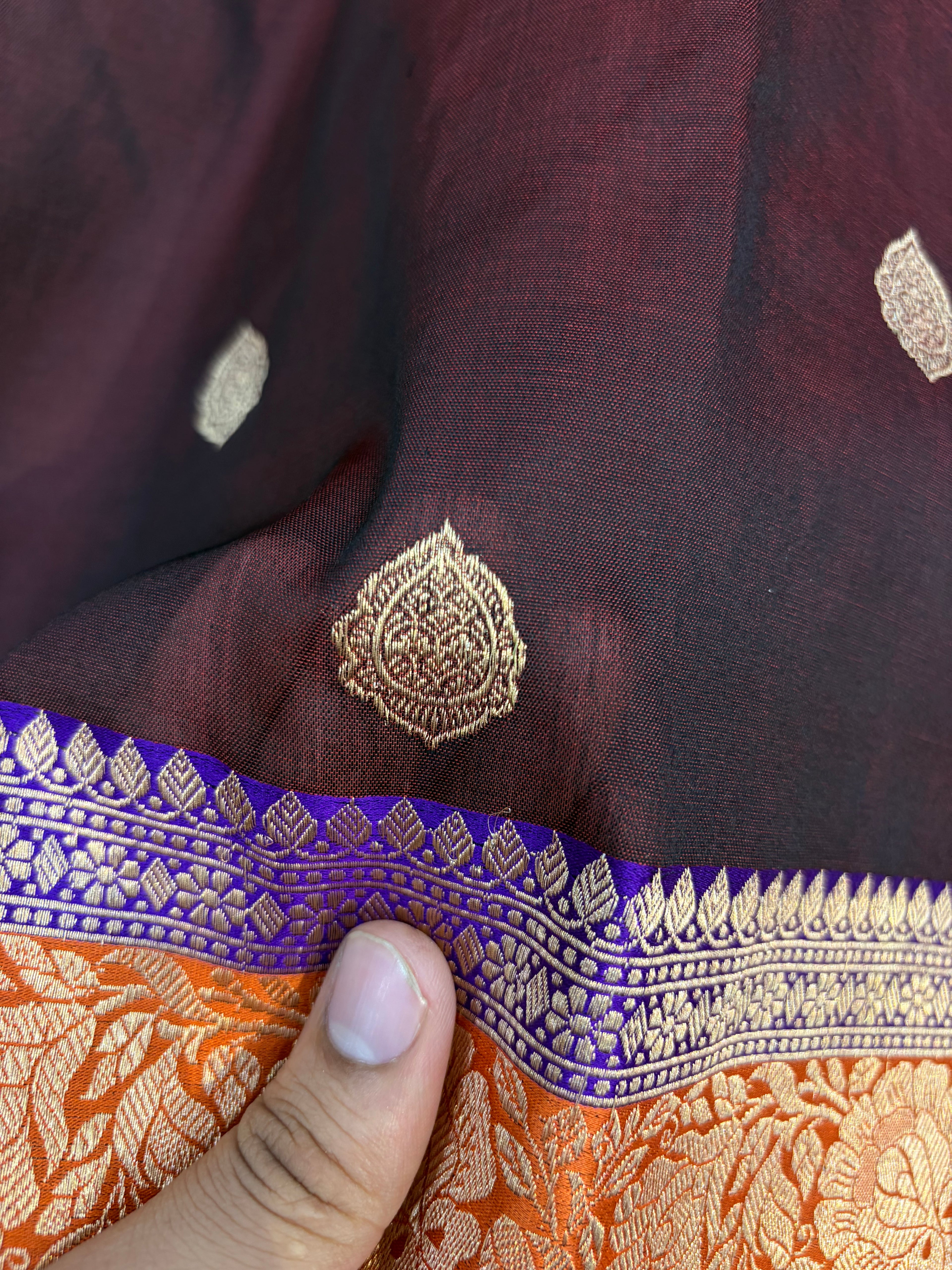 Pure handloom organza silk saree in with 3D colour border