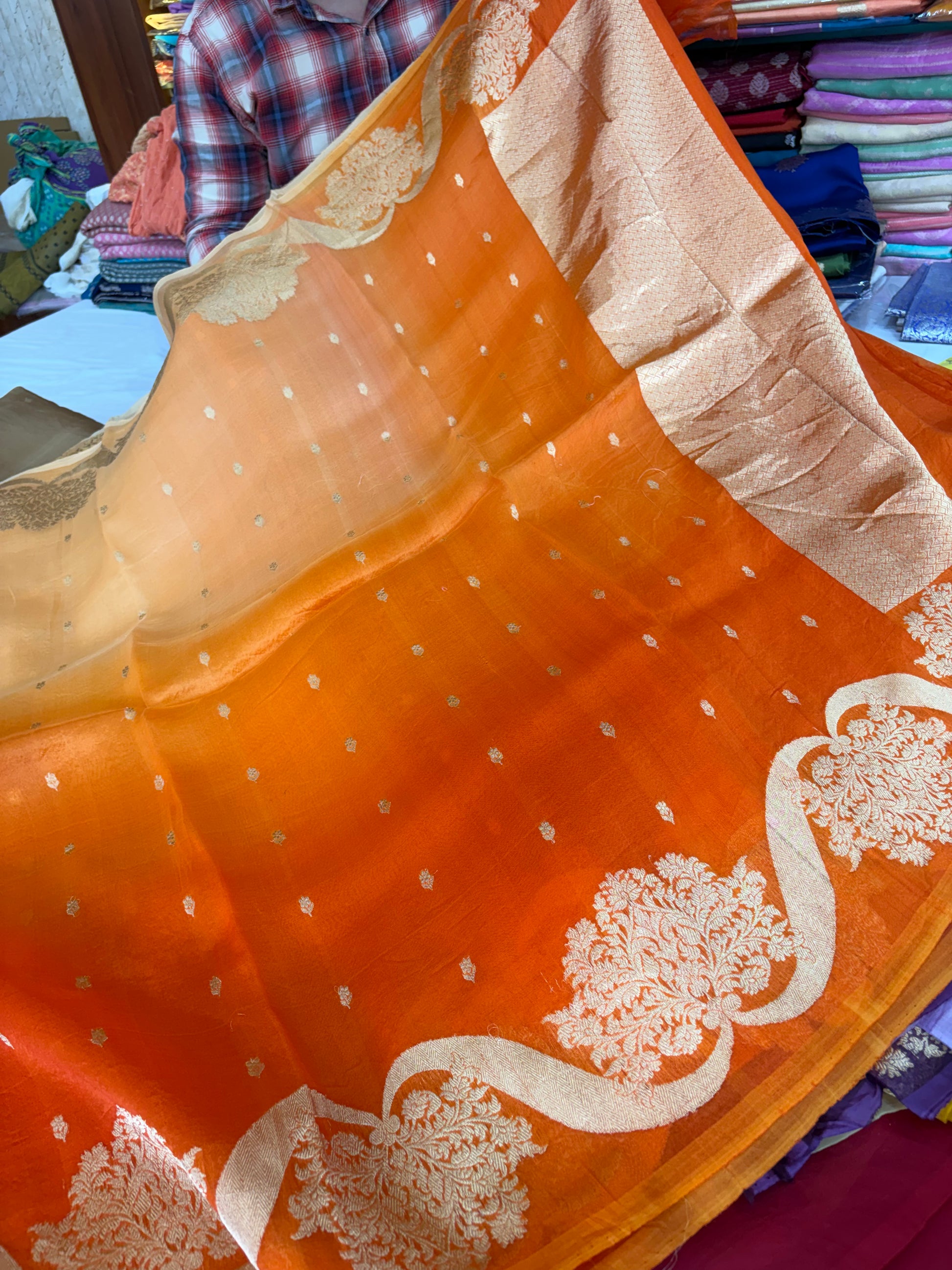Pure handloom organza silk saree in half half colour