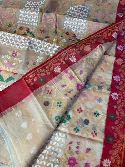 Beautiful pure premium kora jamdani saree