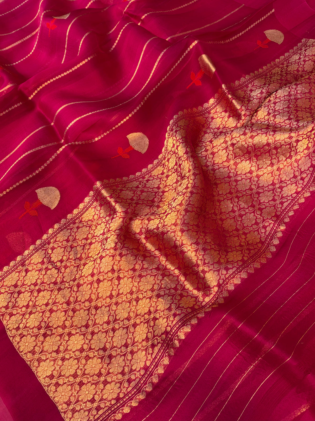 Pure handloom Kora silk saree in Rani pink colour