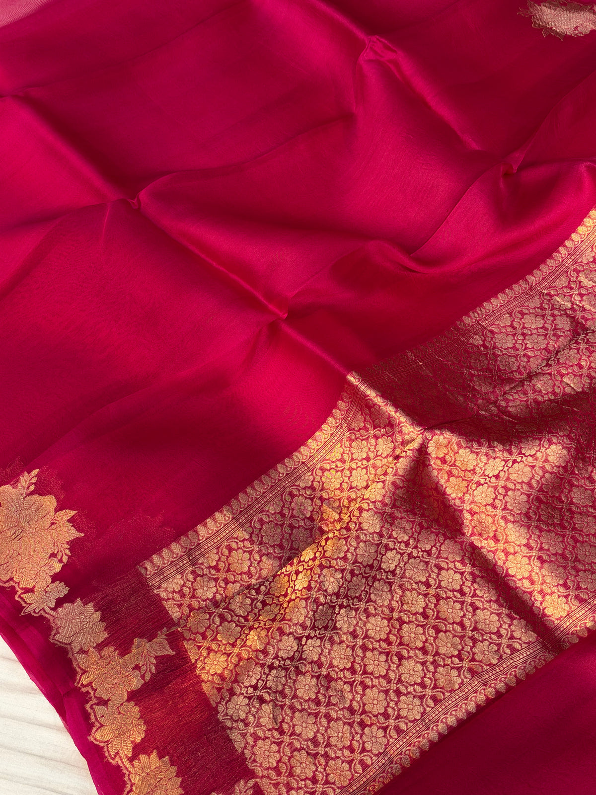 Pure handloom kora silk saree in Rani pink colour