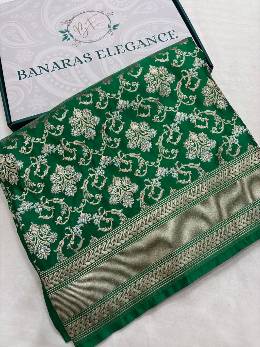 Bottle Green Mashru Silk Saree With Zari Border Jaal
