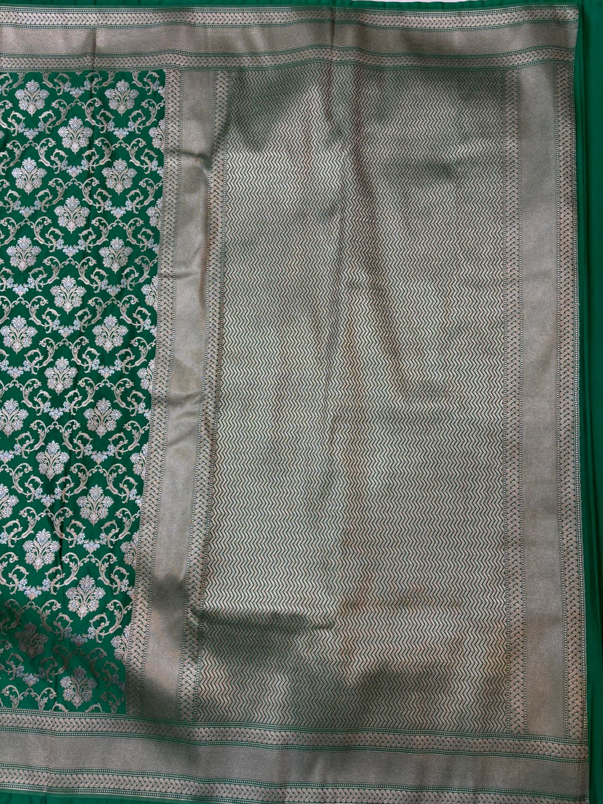 Bottle Green Mashru Silk Saree With Zari Border Jaal