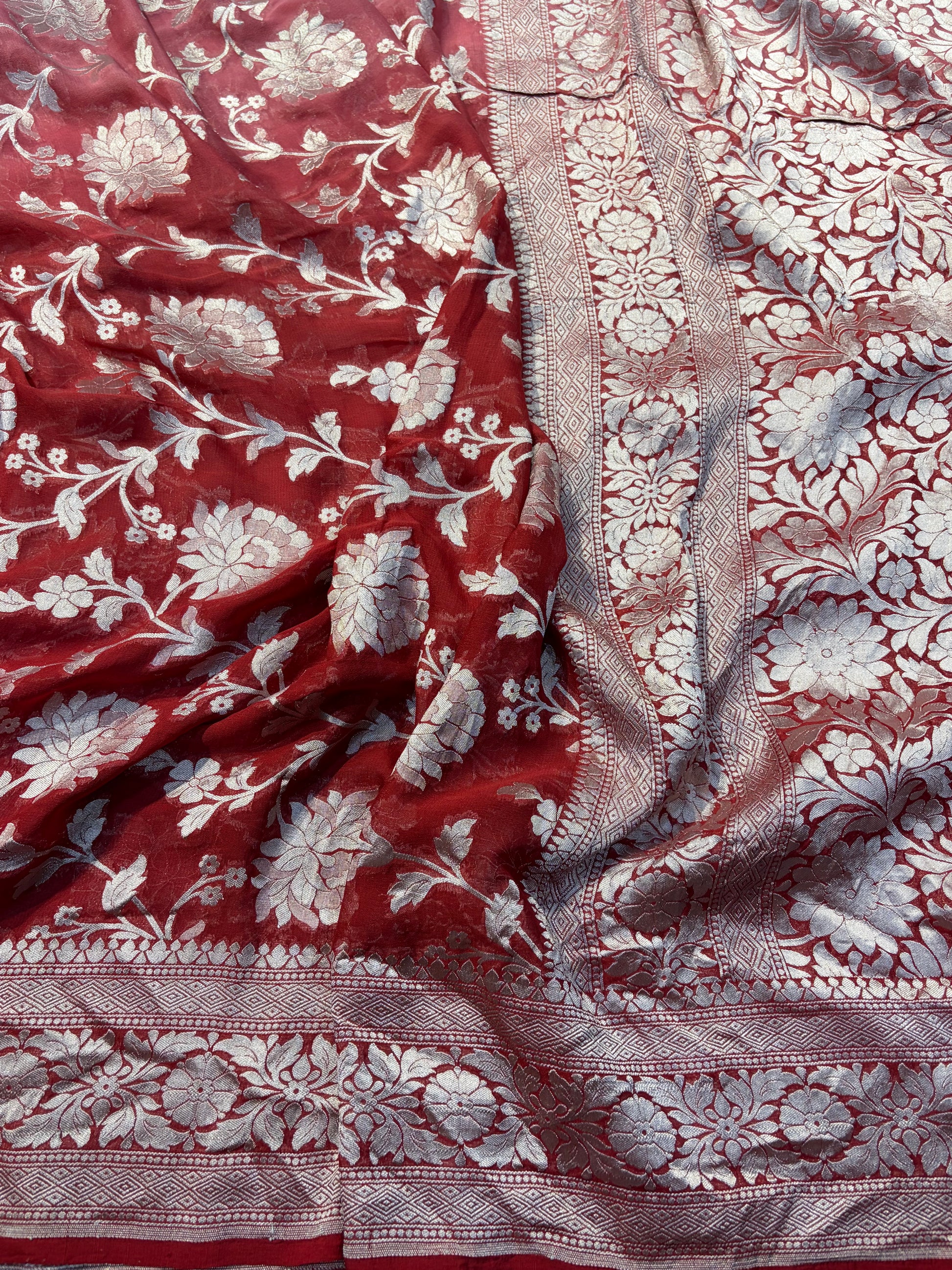 Premium Pure georgette silk sarees in beautiful dual colour shade