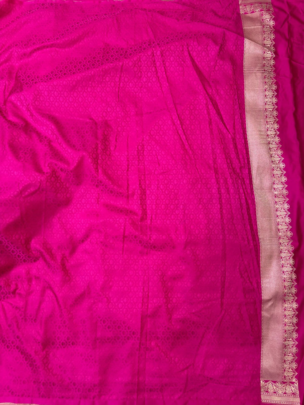 Magenta Mashru Silk Saree With Zari Border