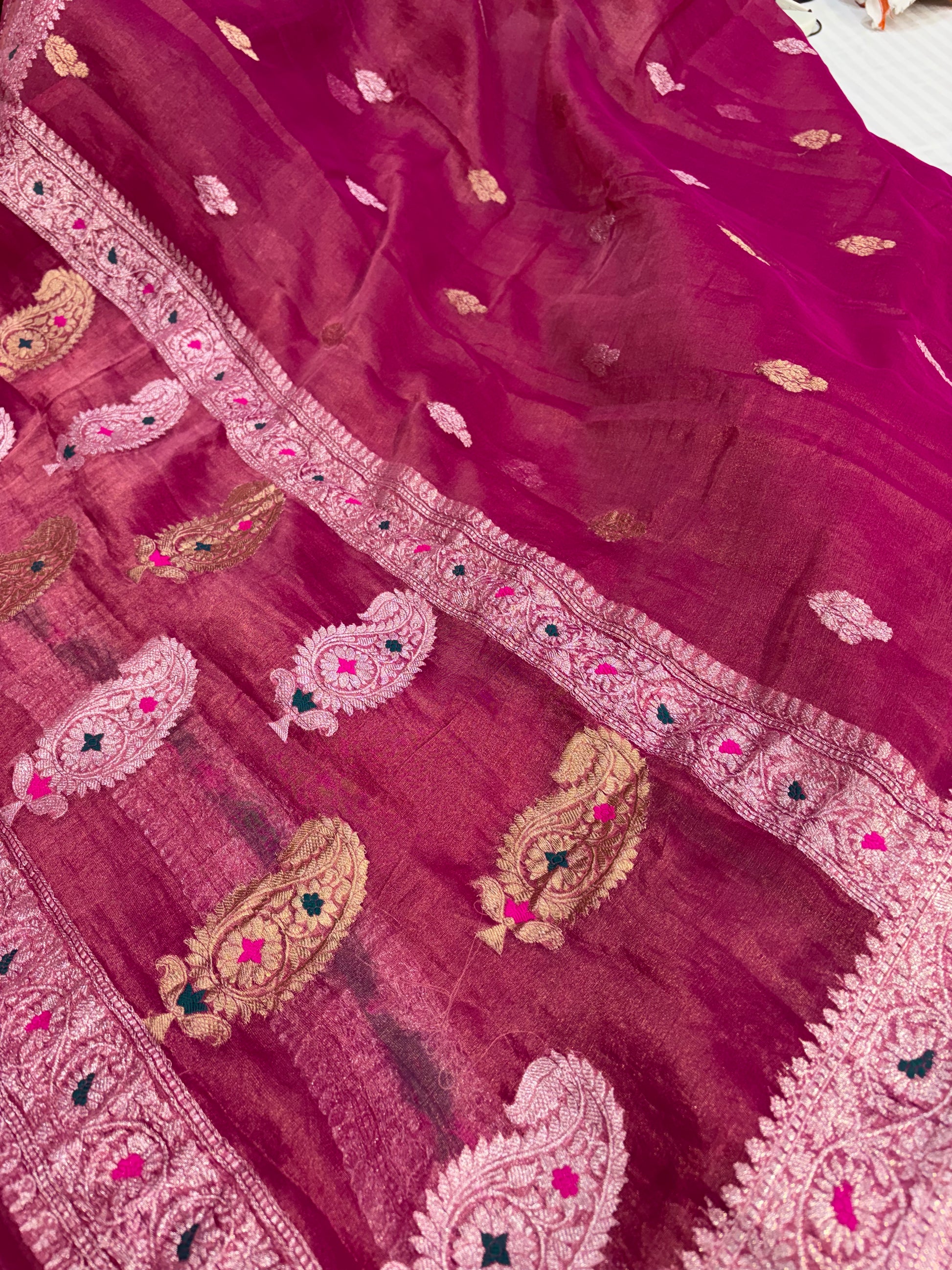 PURE KHADDI TISSUE SILK SAREE IN MEGENTA COLOUR