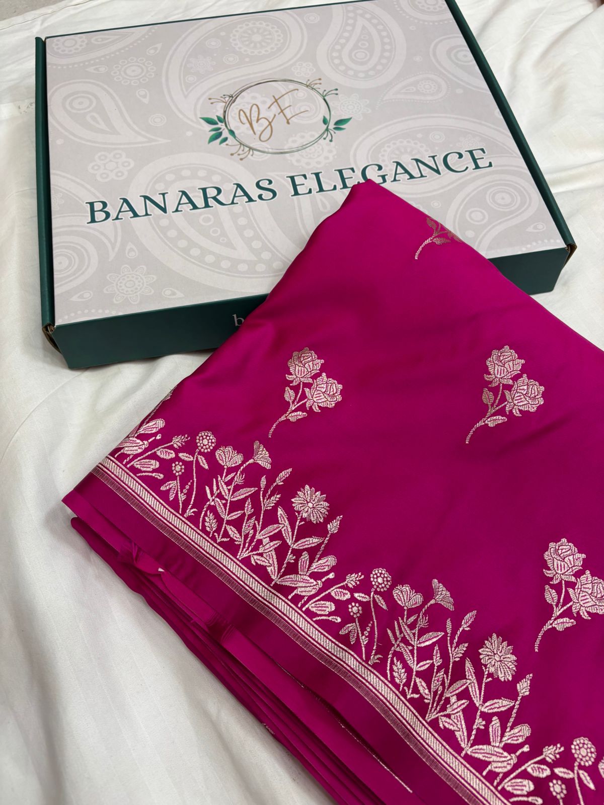 Magenta Mashru Silk Saree With Zari Open Border Flower Booti