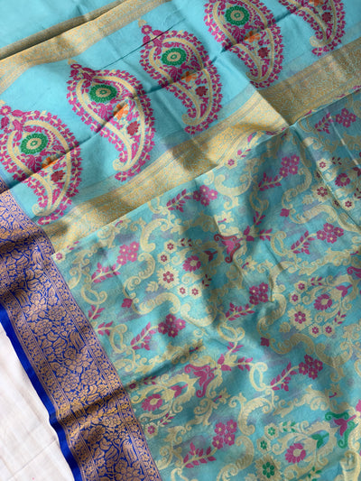 Beautiful pure premium kora jamdani saree