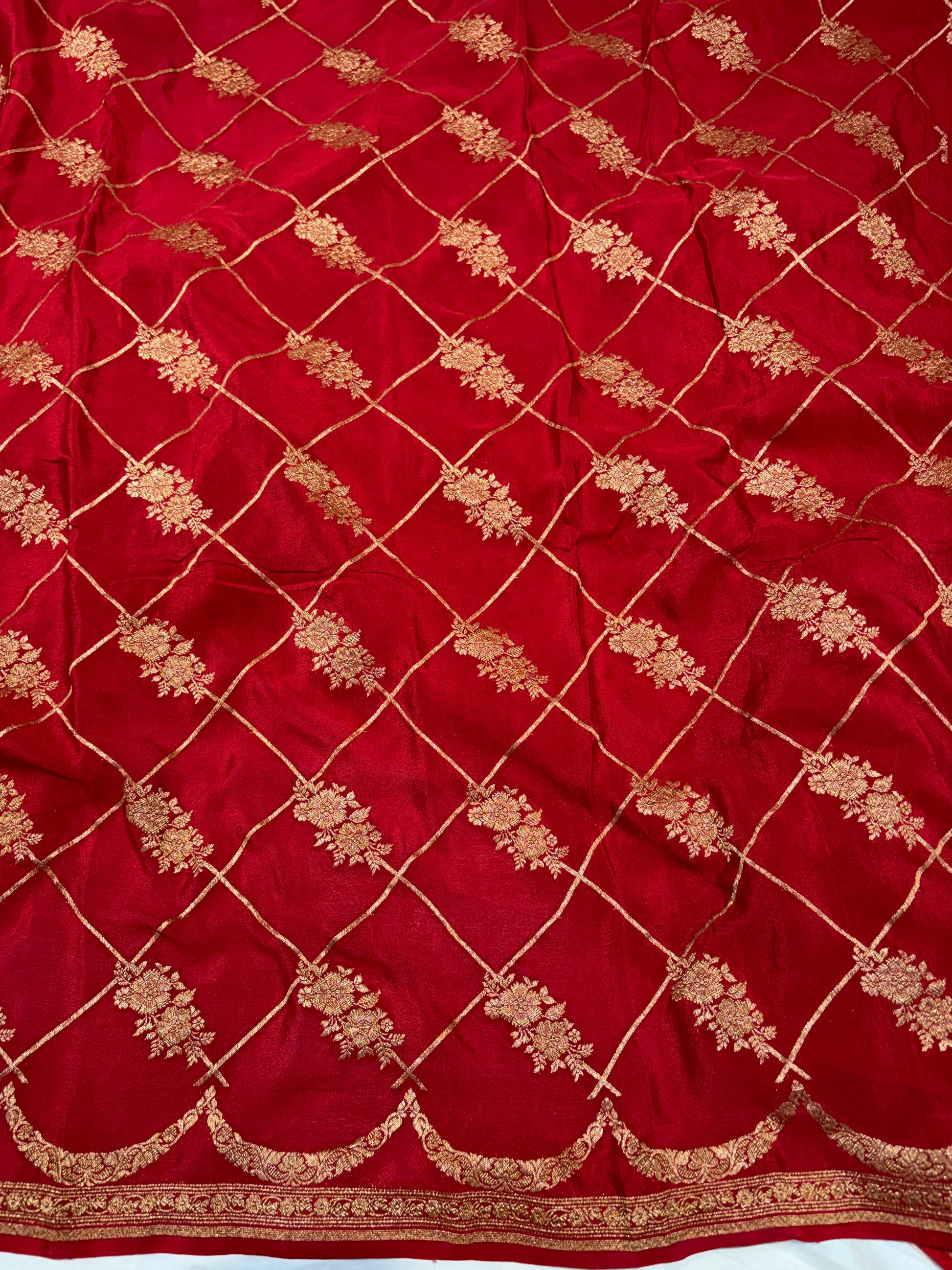 Pure khaddi crepe silk saree laheriya border design with monopoly blouse piece design in off white with blood red