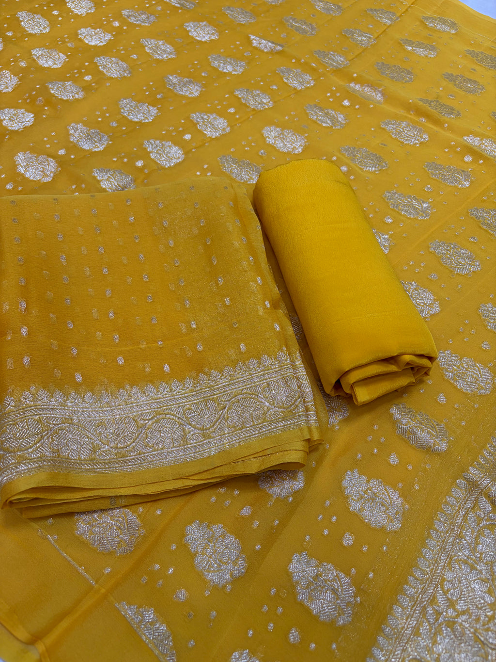 Pure Khaddi Chiffon Suit Set