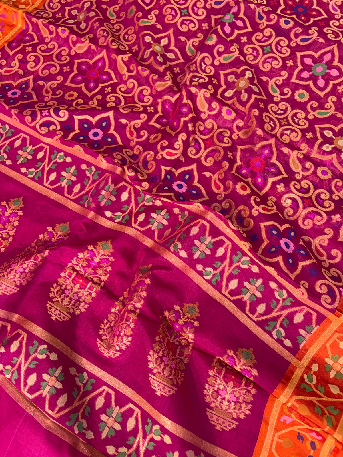 Beautiful pure premium kora jamdani saree