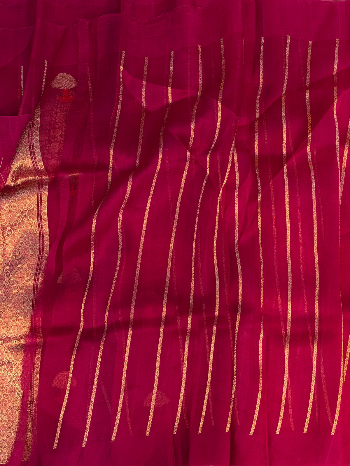 Pure handloom Kora silk saree in Rani pink colour