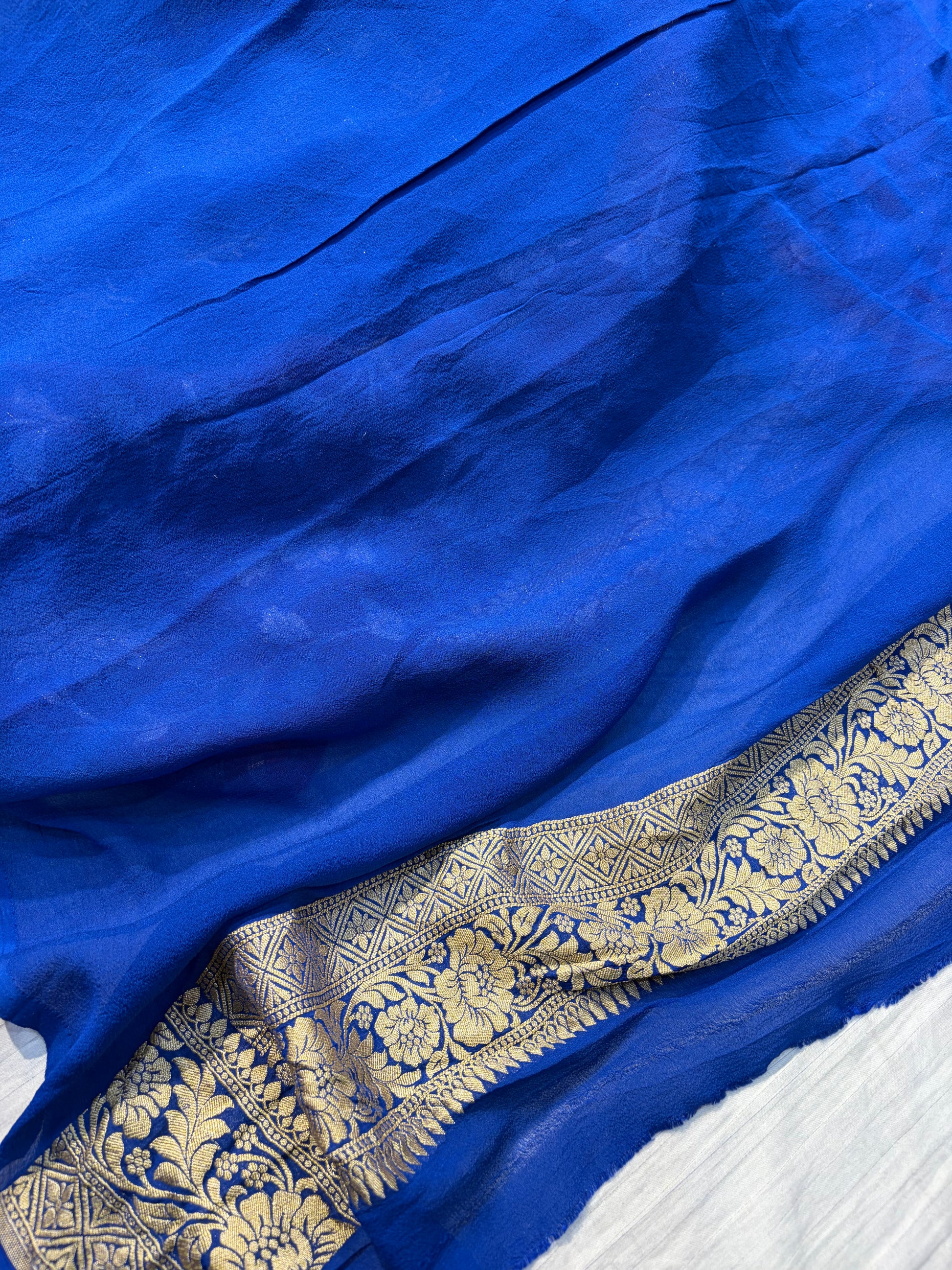 Premium Pure georgette silk sarees in beautiful dual colour shade