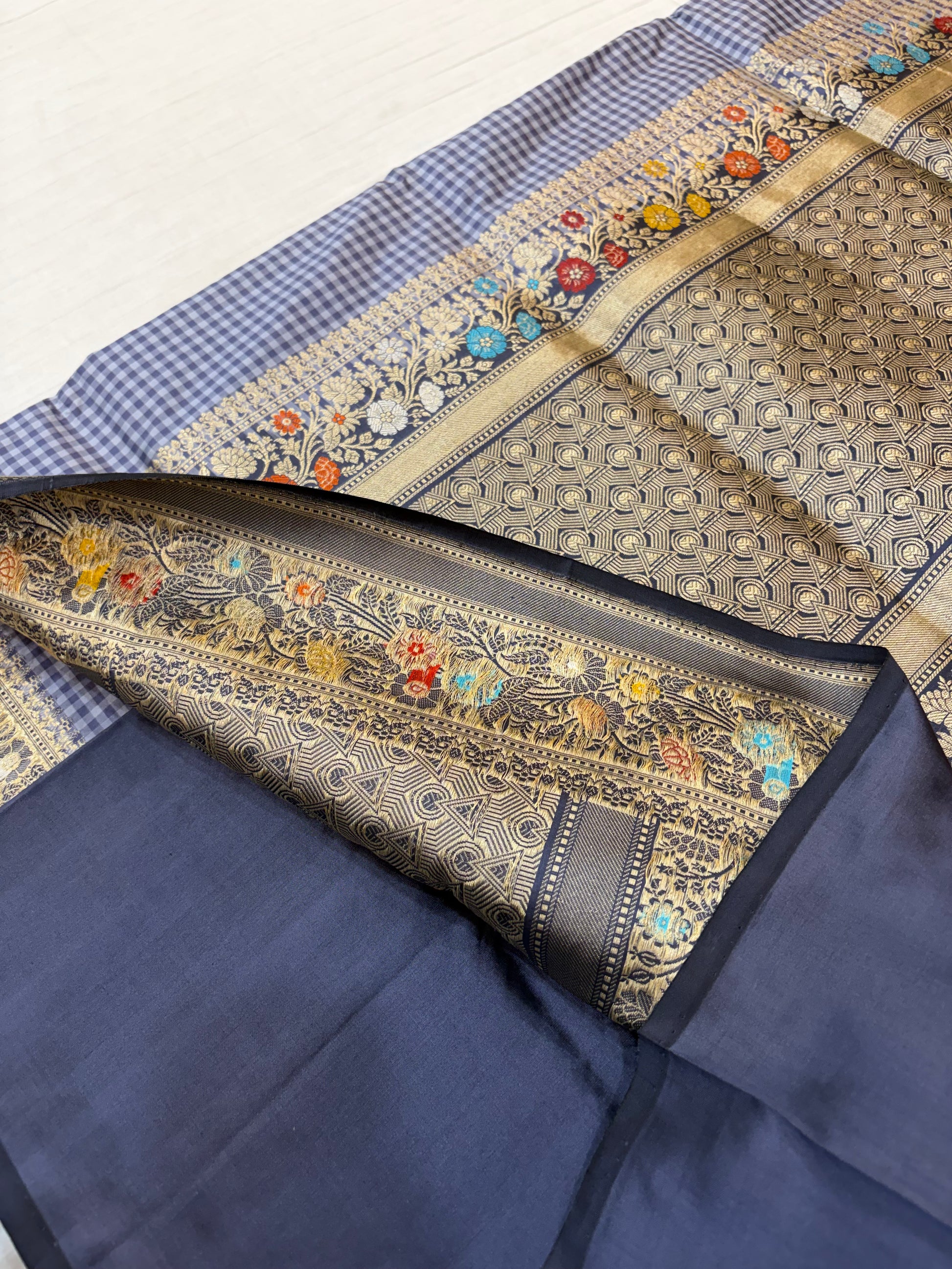 Pure handloom katan silk sareee in check pattern with side border Meena work