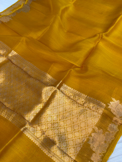 Pure handloom kora silk saree in gold yellow colour