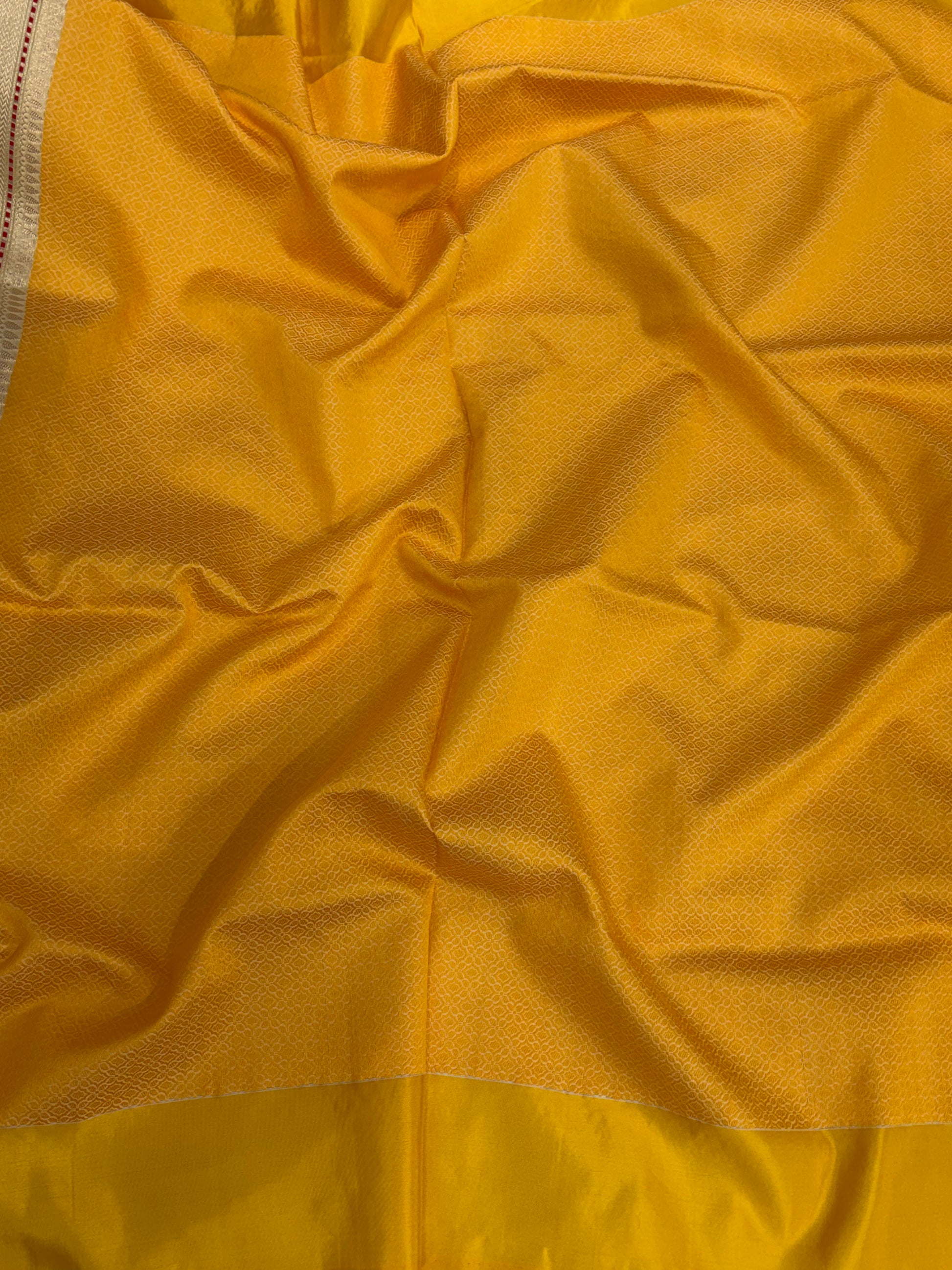 Beautiful Premium kora katan silk saree with all over kaduwa meenakari work