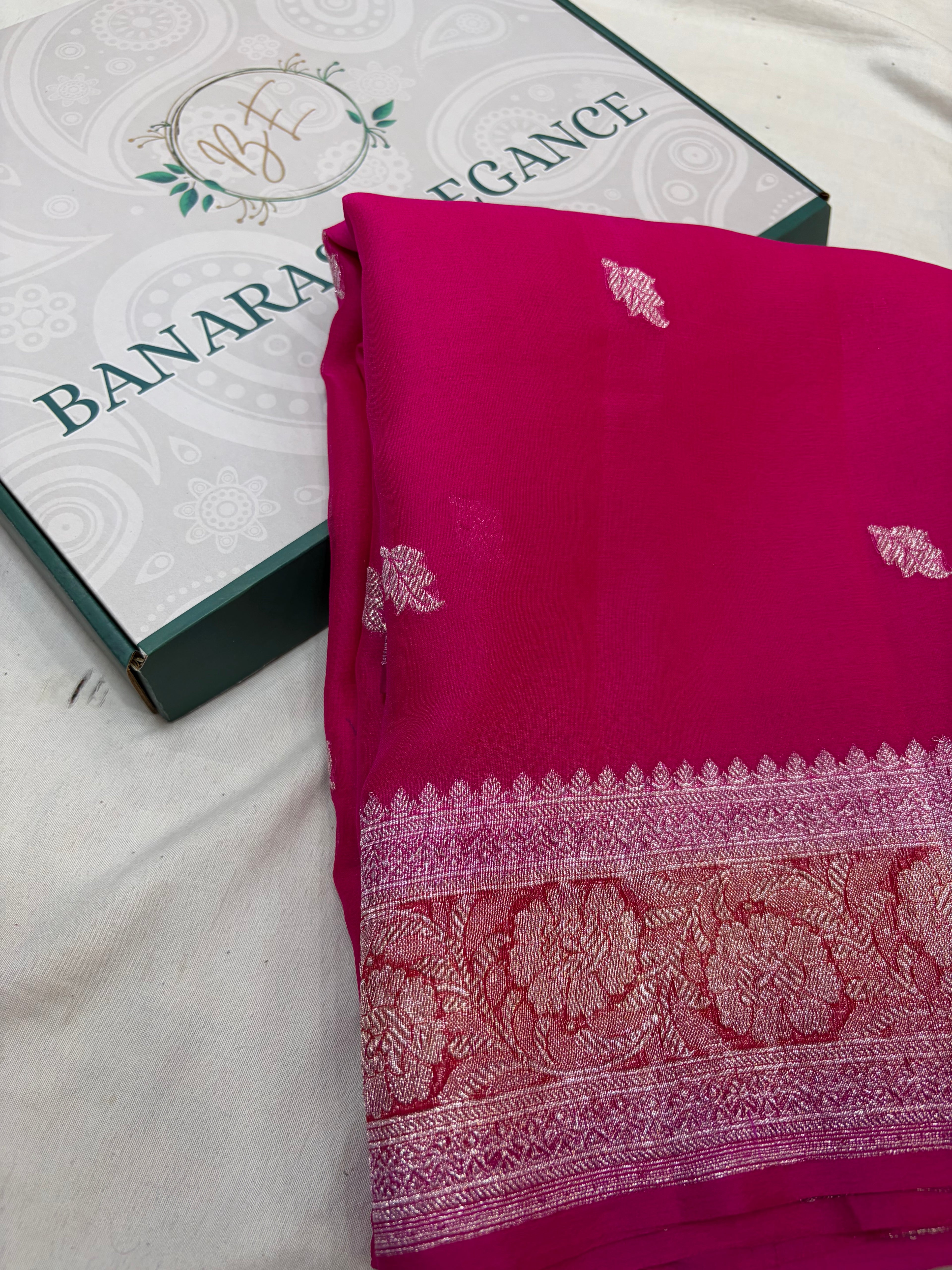 Banarasi khaddi chiffon saree in 3D colour