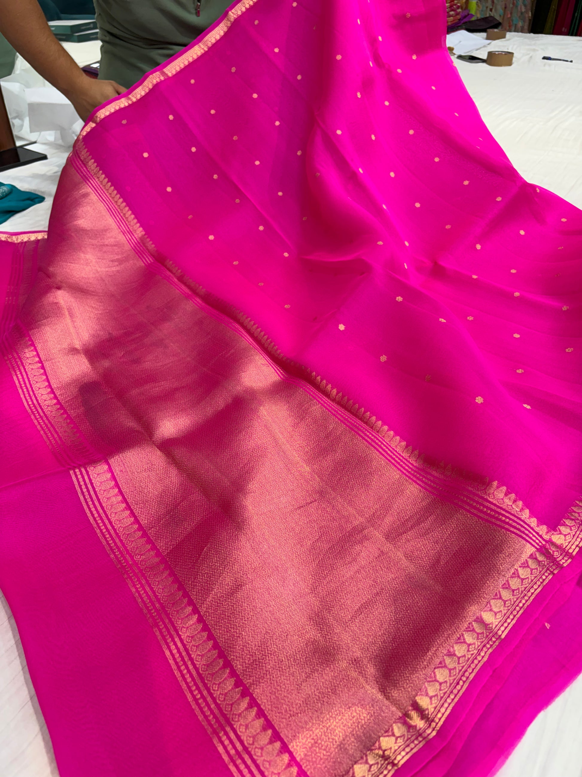 Pure handloom organza silk saree in Rani Pink colour