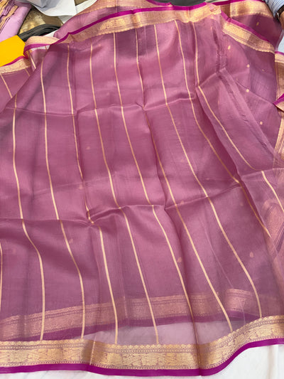 Pure handloom organza silk saree In onion pink colour with Magenta piping border