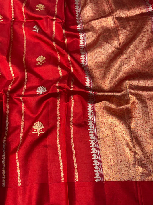 Pure handwoven raw mango saree in red colour