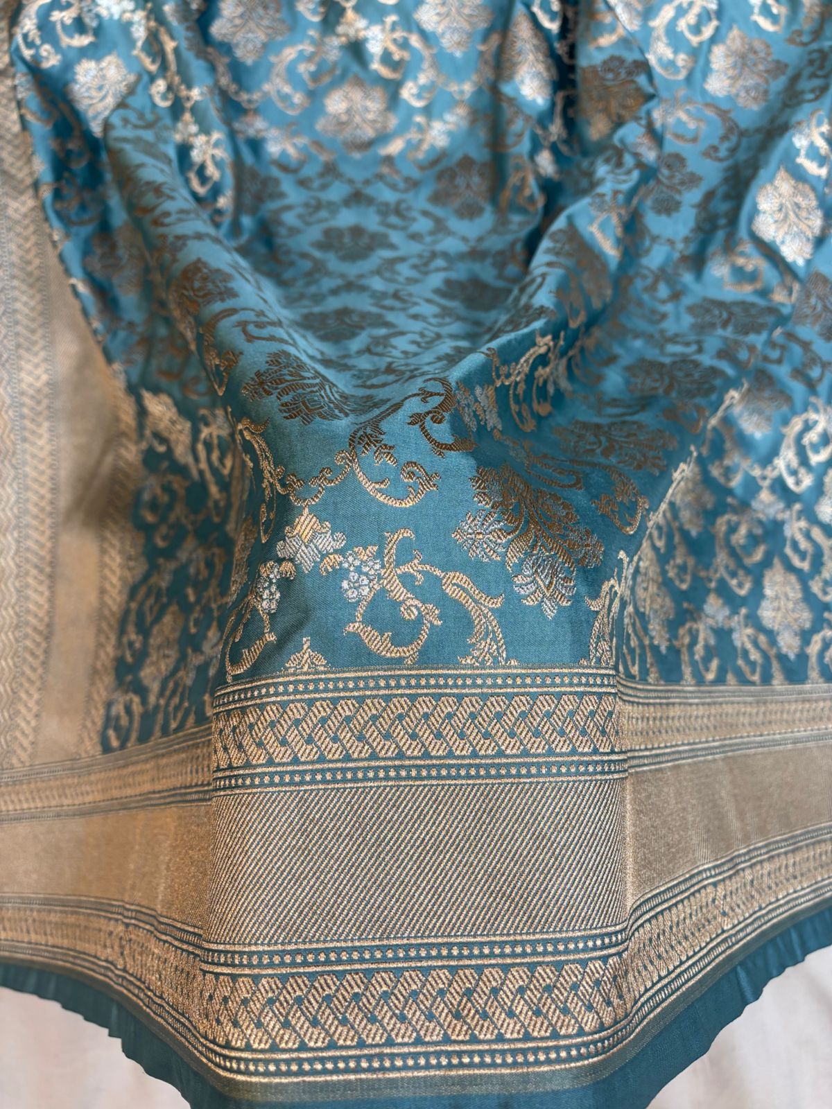 Firozi Mashru Silk Saree With Zari Border Jaal