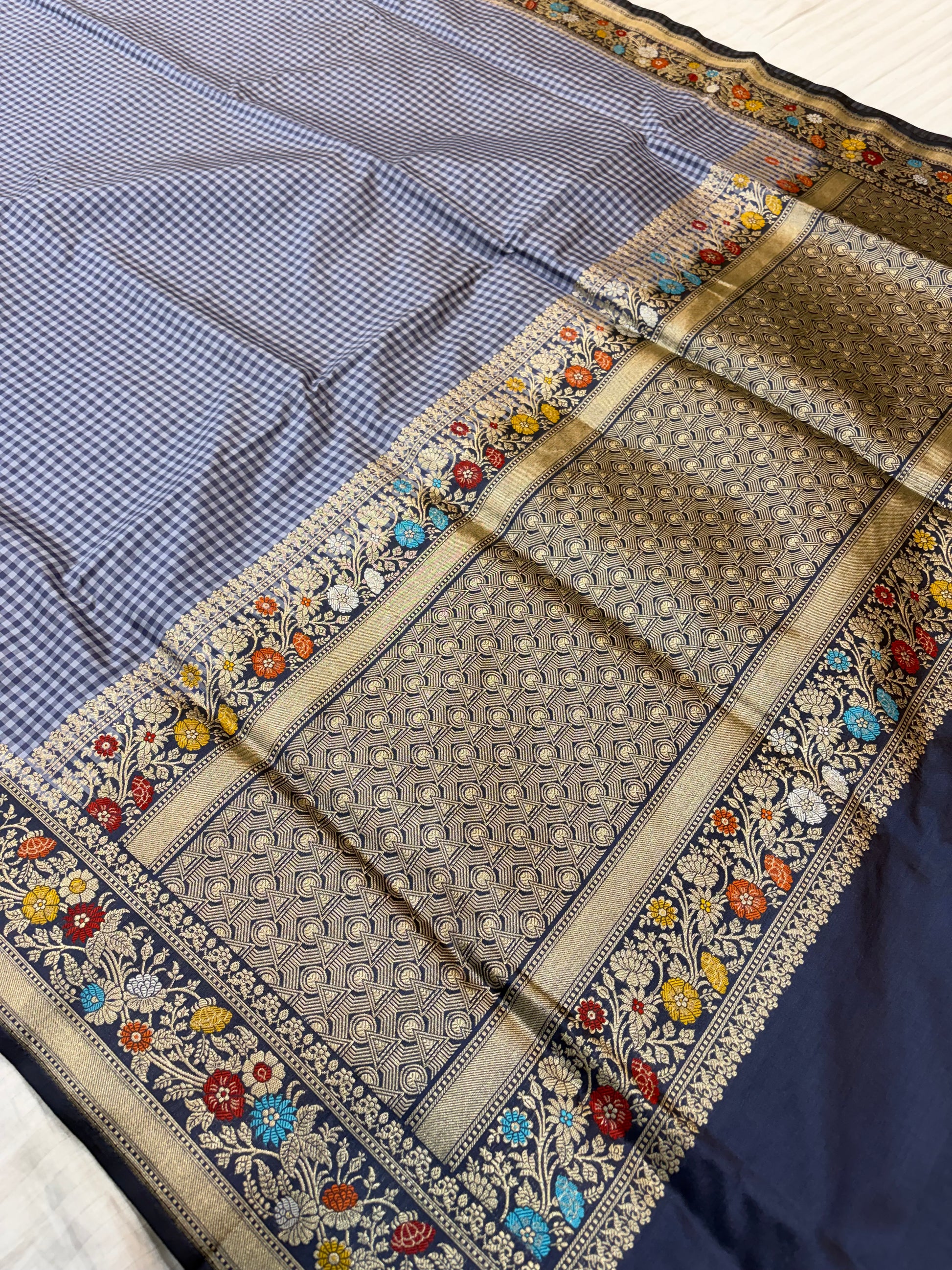 Pure handloom katan silk sareee in check pattern with side border Meena work