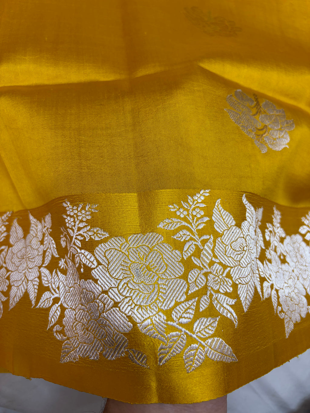 PURE RAW MANGO SAREE IN YELLOW GOLD COLOUR