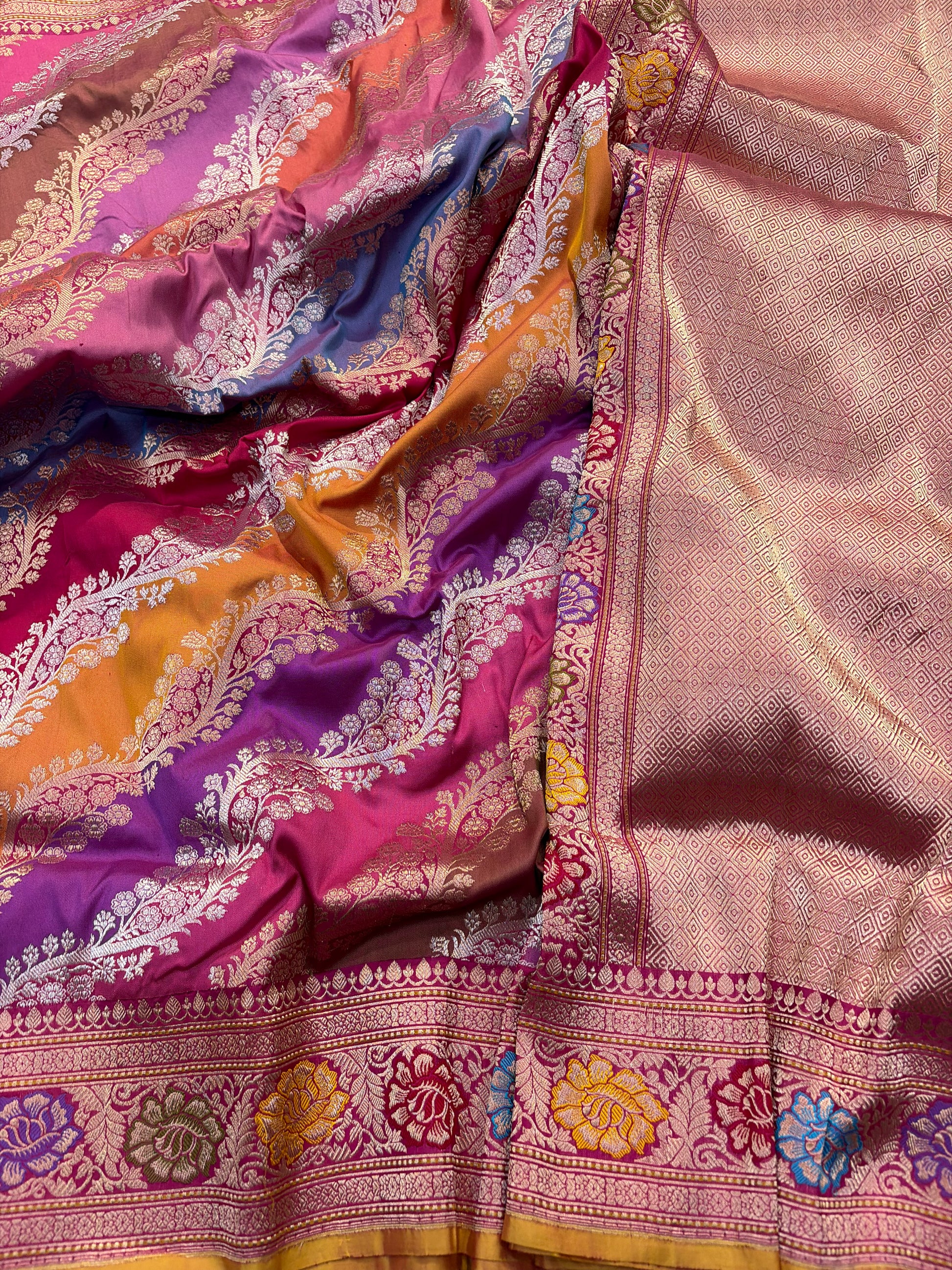 Beautiful Premium pure Rangkat katan silk saree