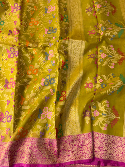 Beautiful pure premium kora jamdani saree