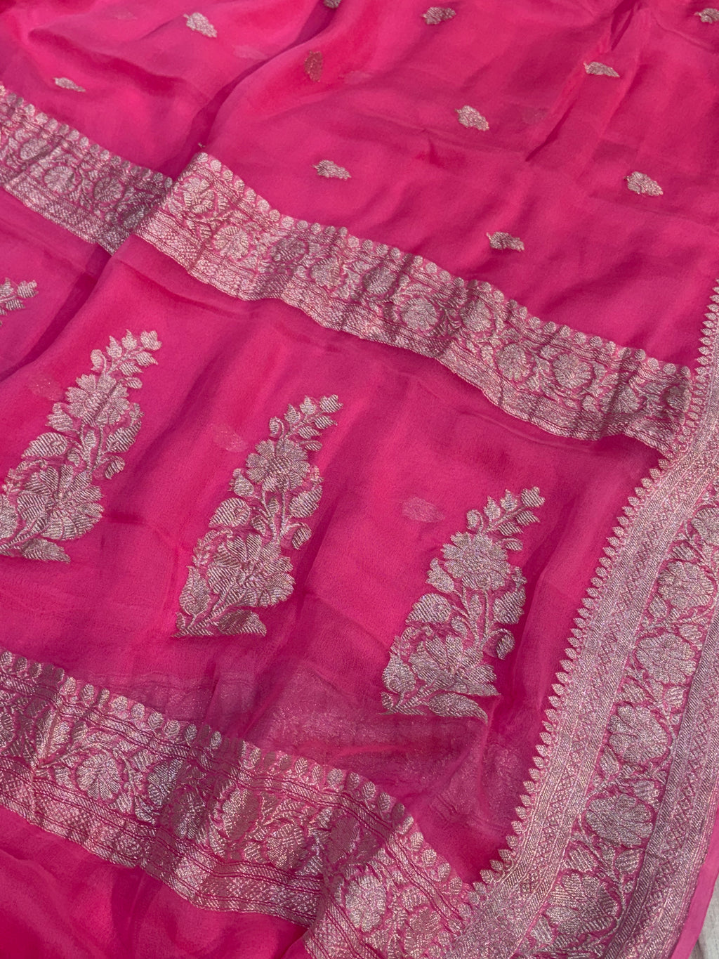 Pure khaddi chiffon saree in fuchsia pink colour