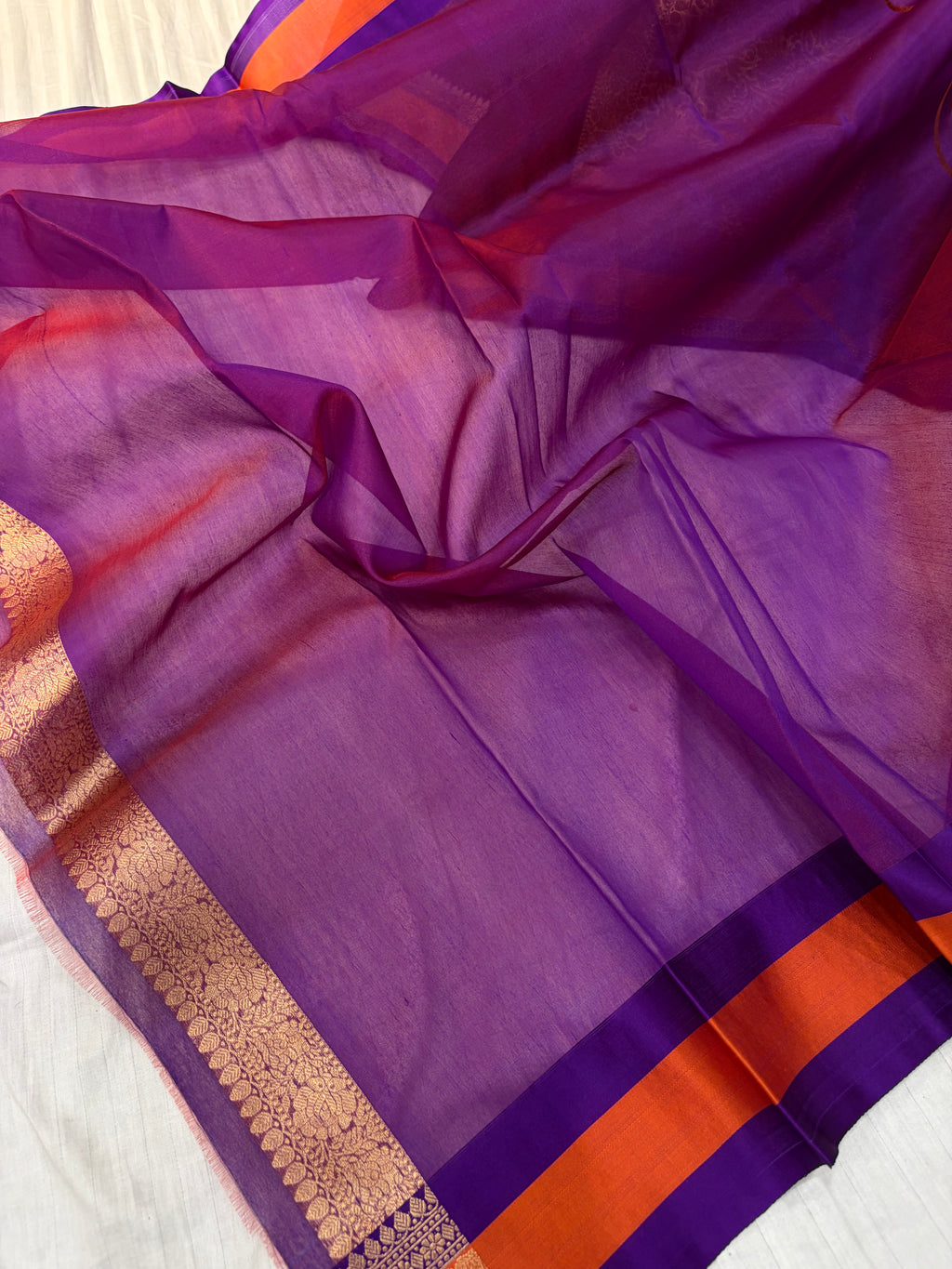 Pure handloom organza silk saree in with 3D colour border