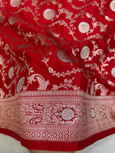 Mughali jaal Red Mashru Silk saree in red colour