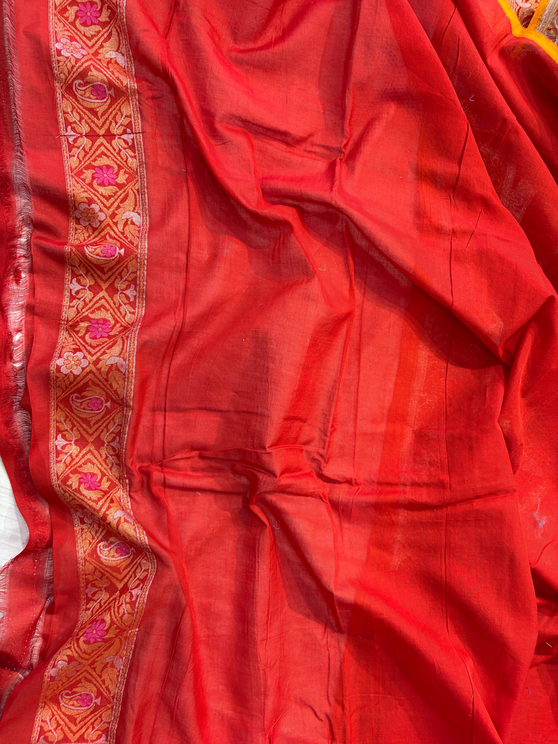 Beautiful pure premium cotton jamdani saree