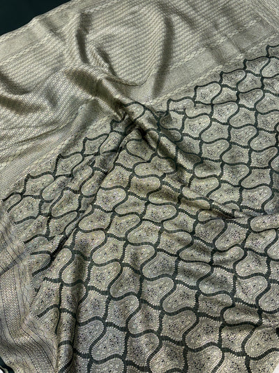 Premium Handcrafted Banarasi pure Georgette in bottle green colour
