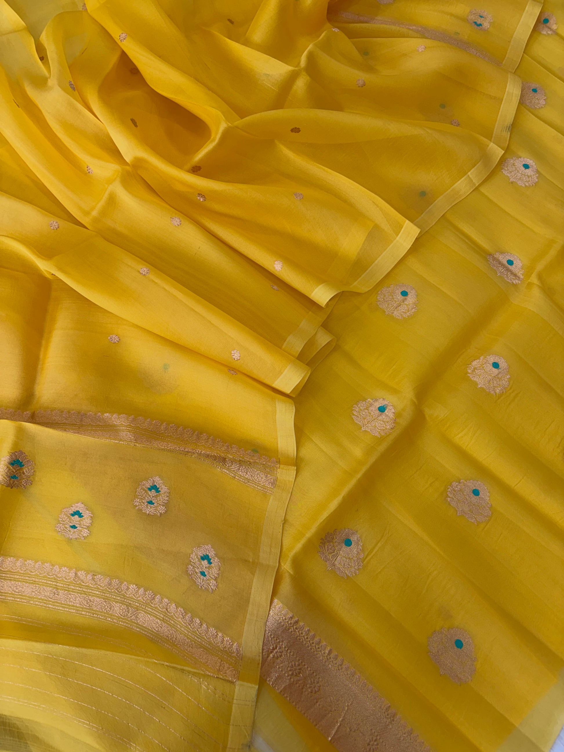 Pure Handloom Kora silk suit set in lemon yellow colour with meenakari work
