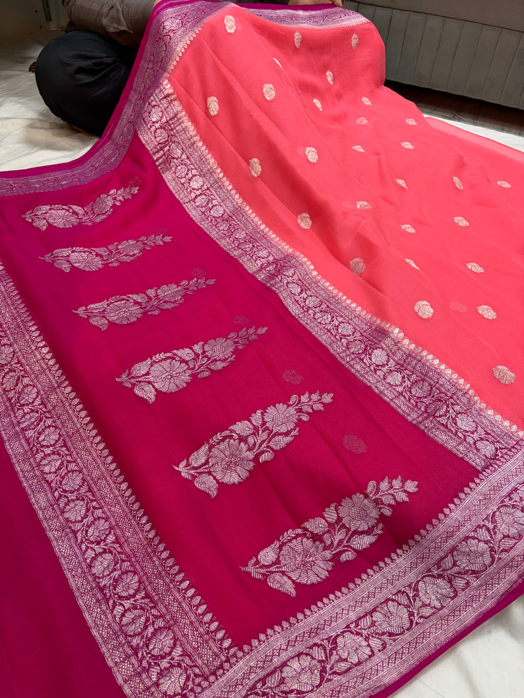 Beautiful Pure khaddi chiffon saree in beautiful contrast colour