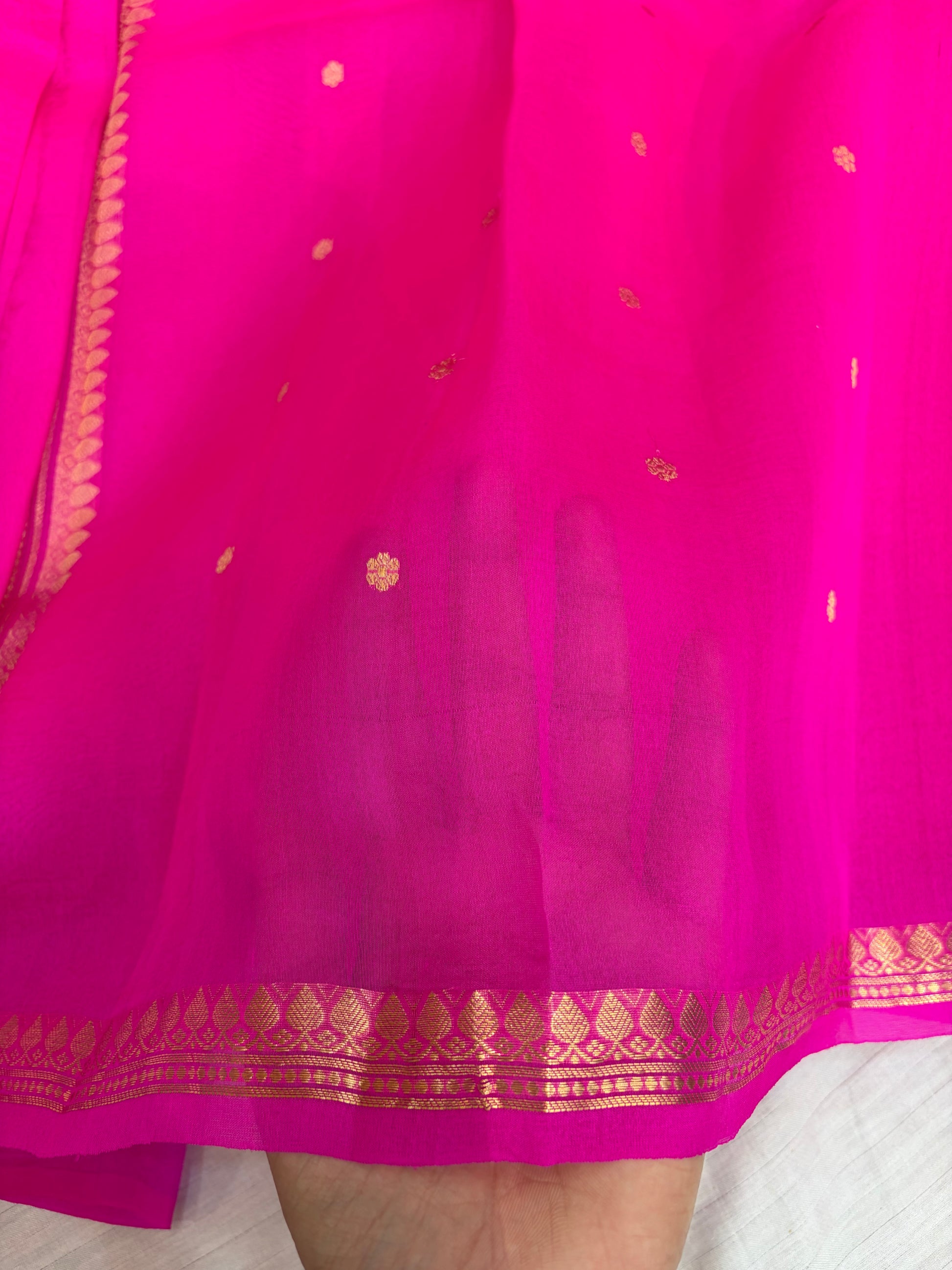 Pure handloom organza silk saree in Rani Pink colour
