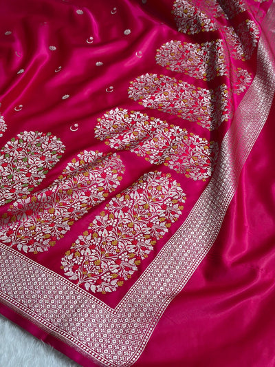 Beautiful Mashru silk saree in Rani pink colour