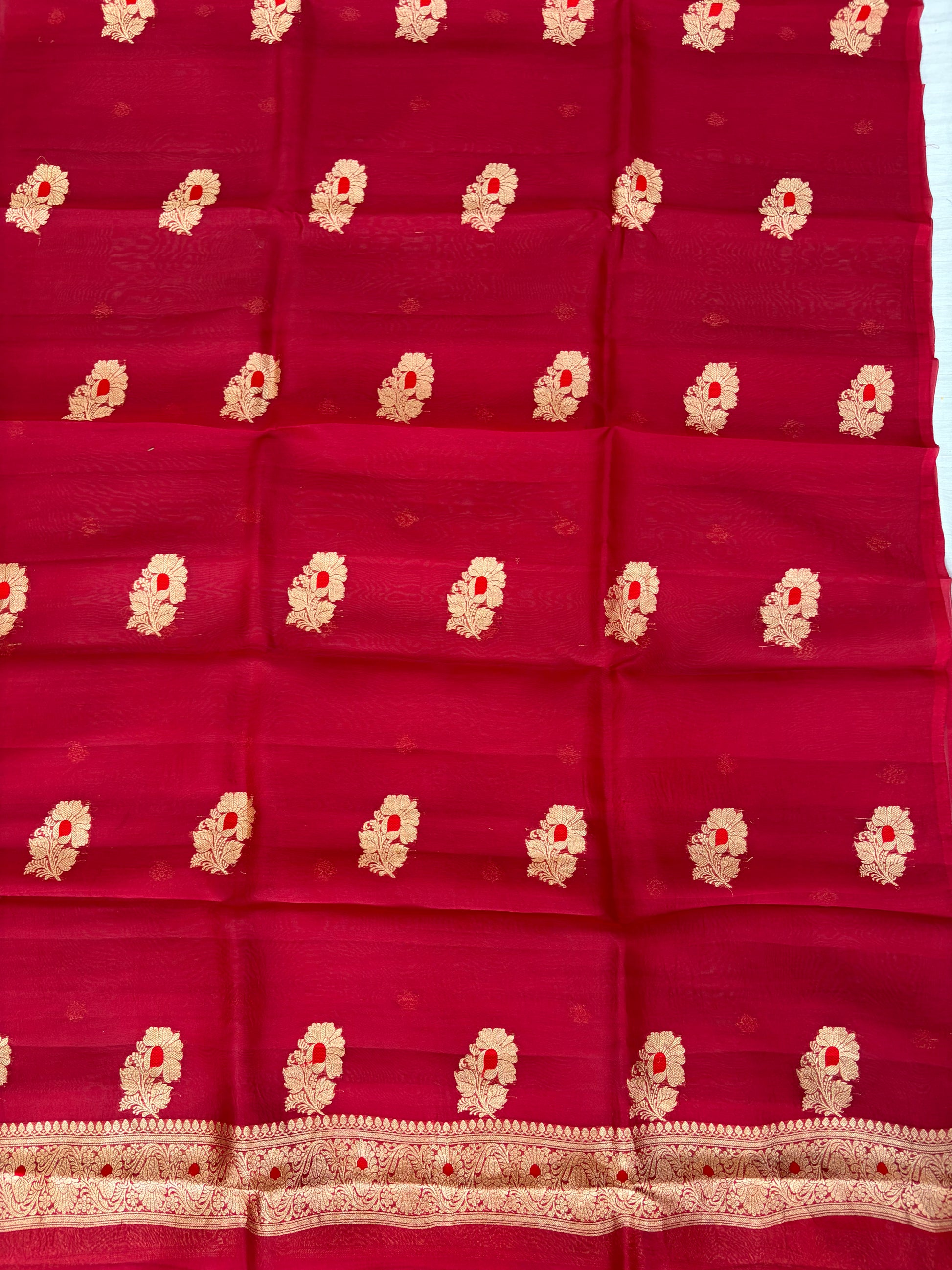 Pure Handloom Kora silk suit set in cherry red colour with meenakari work