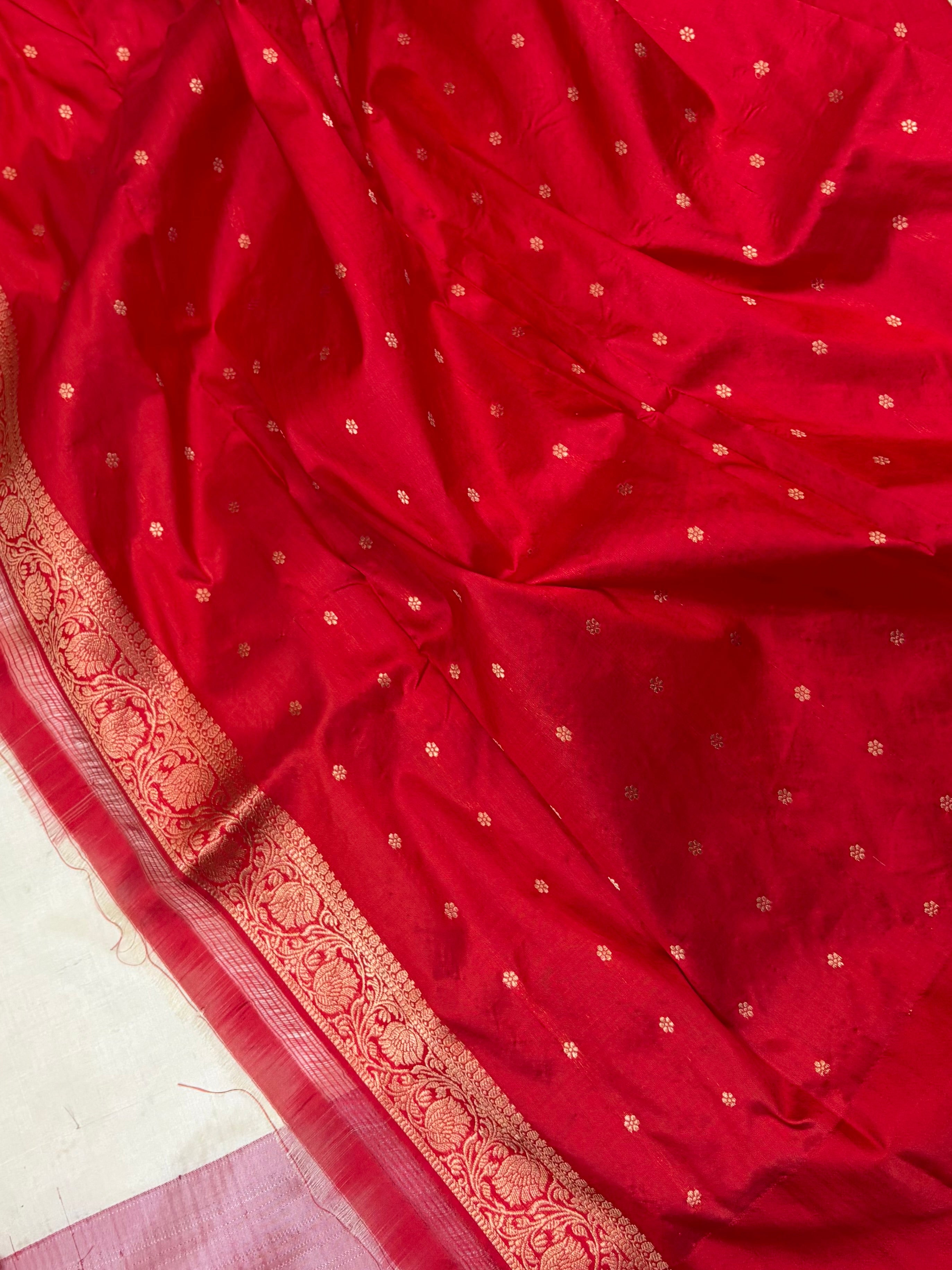 Pure handwoven katan silk saree in off white with red colour