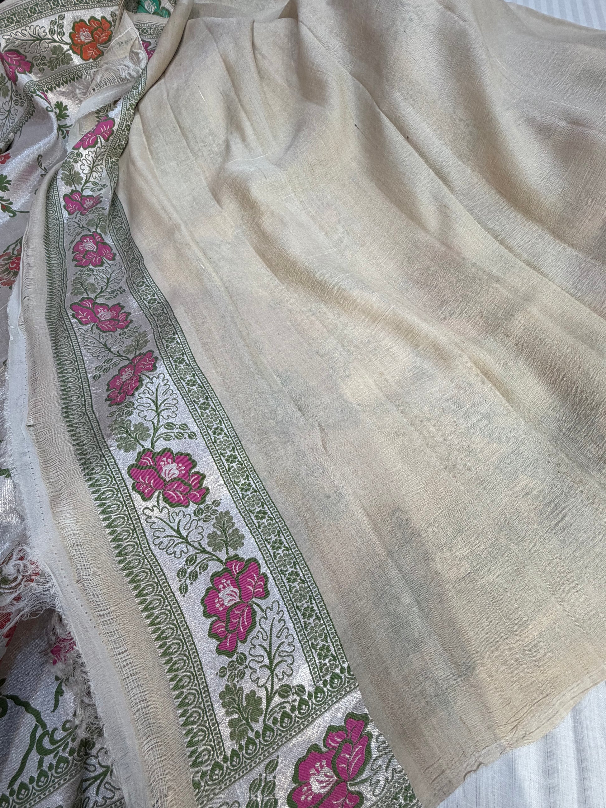 Banarasi pure Tussar Georgette silk saree with multiple meenakari work