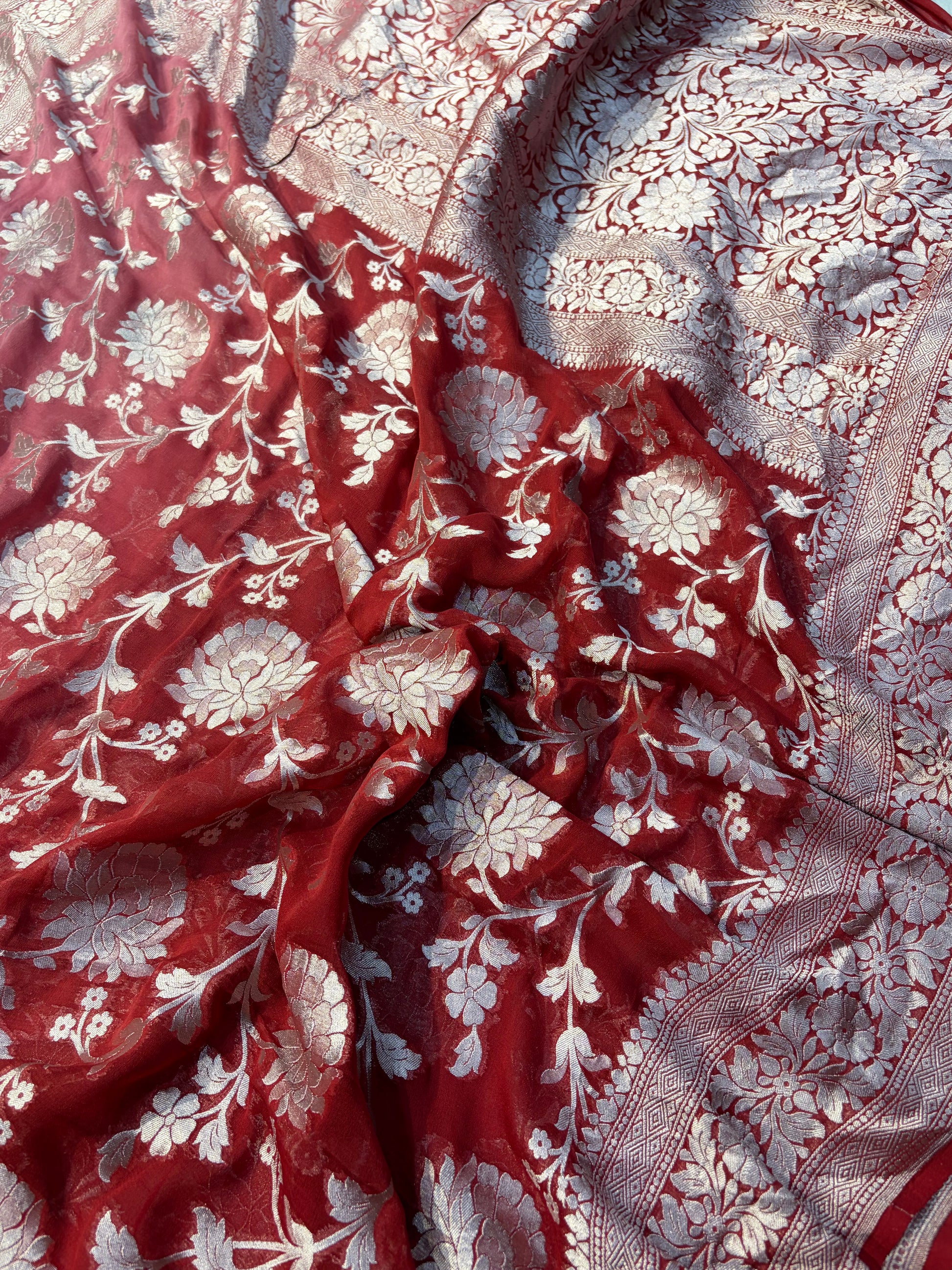 Premium Pure georgette silk sarees in beautiful dual colour shade
