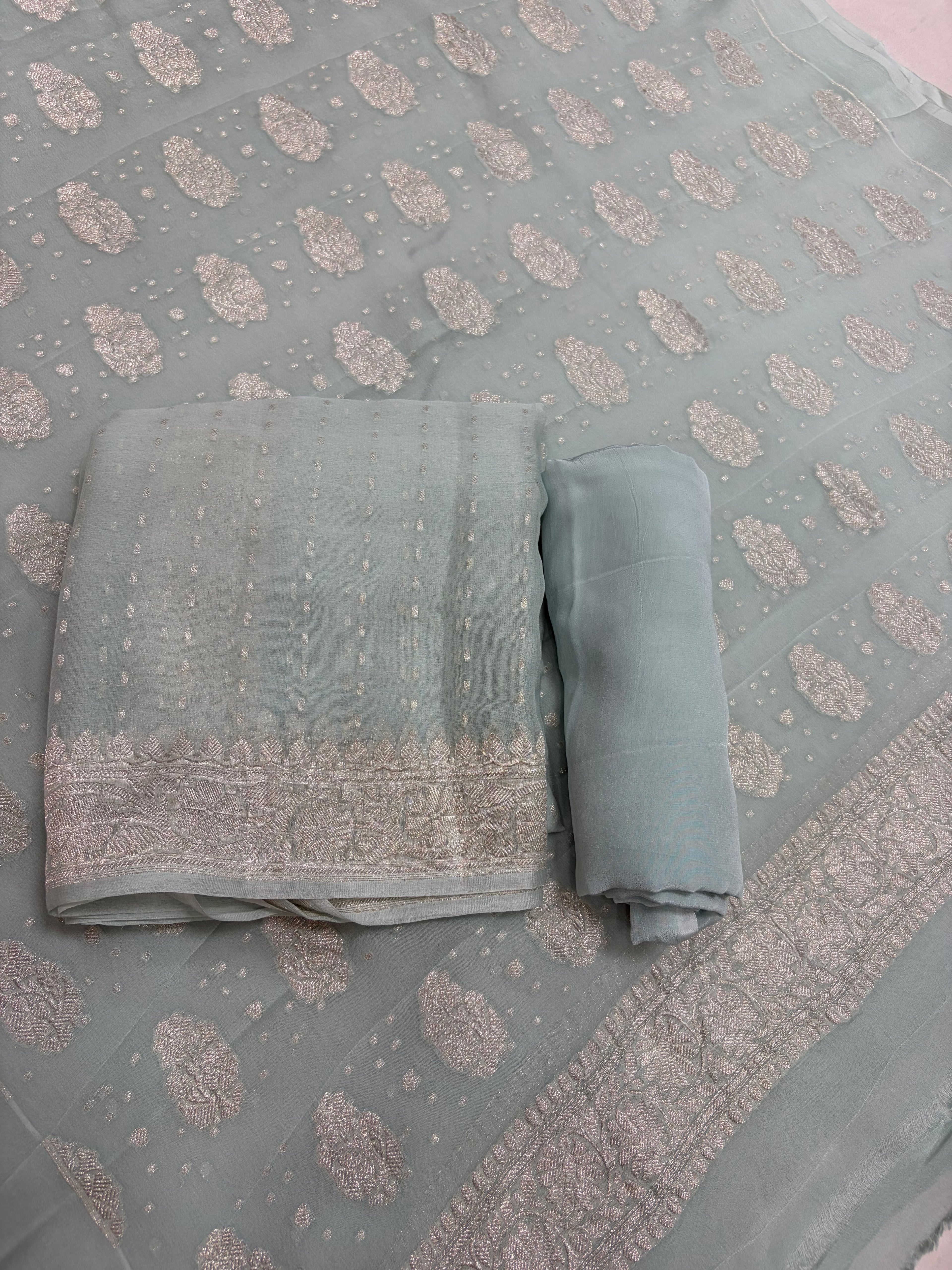 Pure khaddi chiffon suit in Cgreen colour