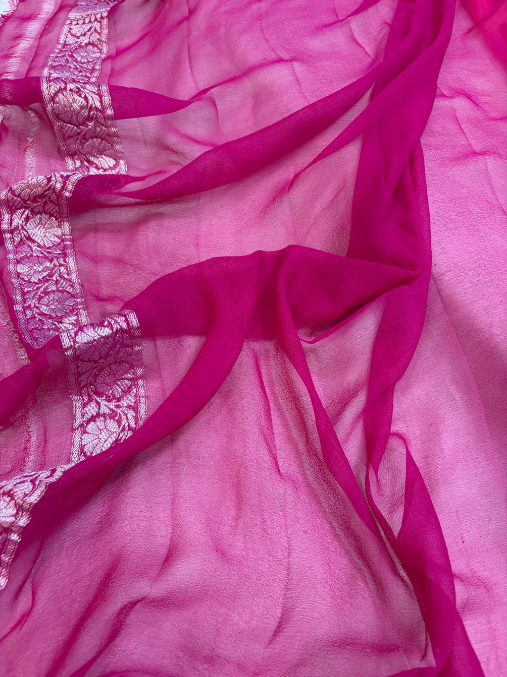 Beautiful Pure khaddi chiffon saree in beautiful contrast colour