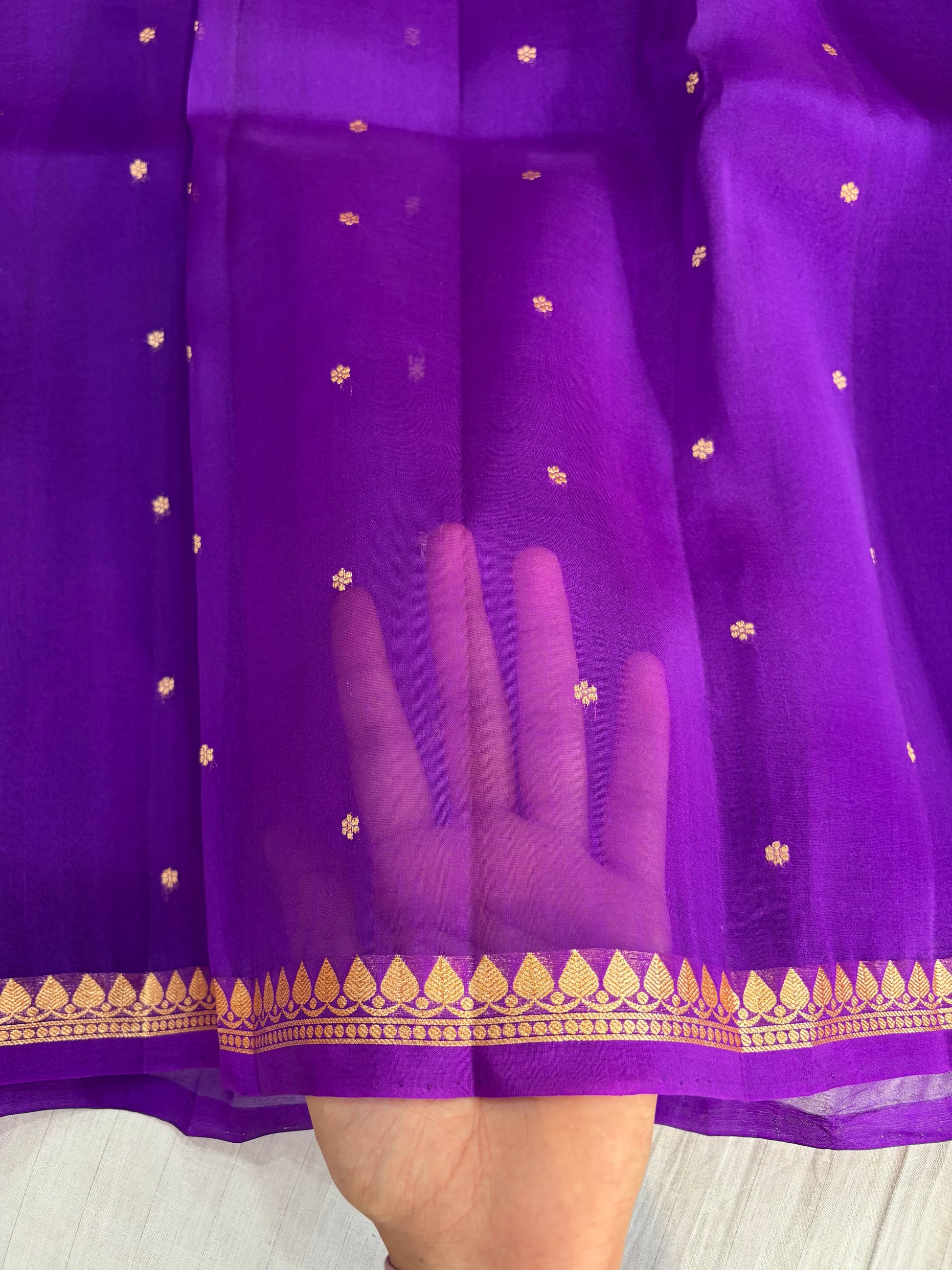 Pure handloom organza silk saree in purple colour